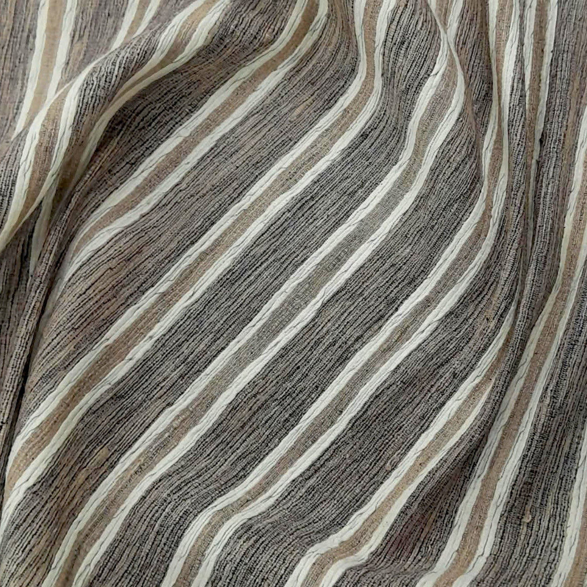 Fabric Natural Silk 140 cm.