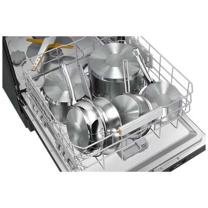 The Samsung Bespoke AI 60 cm Dishwasher