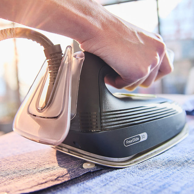 Braun CareStyle 3 Steam Generator Iron 2200W IS3257BK