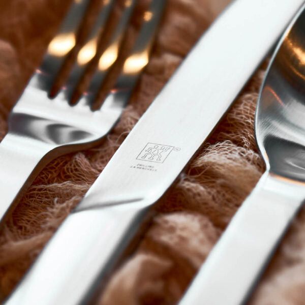 Zwilling CUTLERY Zwilling Minimale Dinner Set 68 Piece ZW-1026422