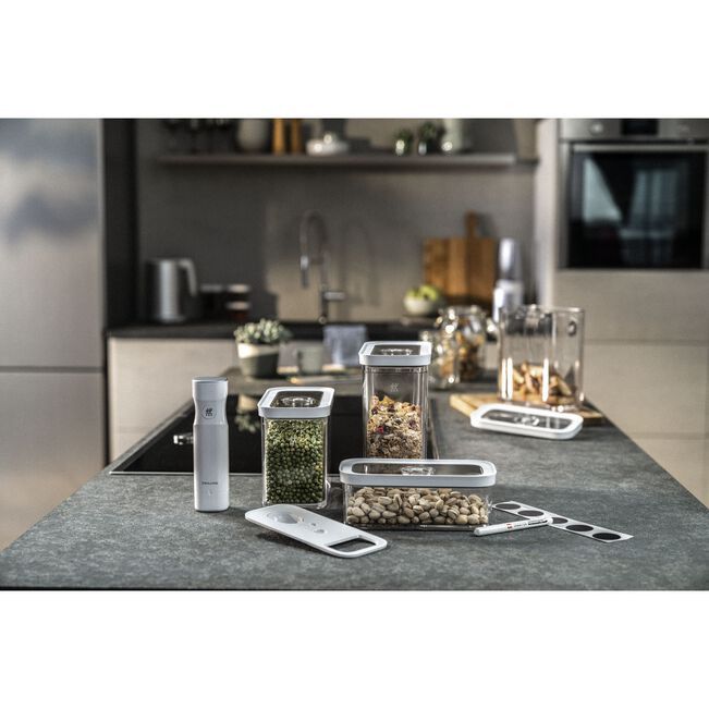 Zwilling Food Storage Zwilling Fresh & Save Cube Food Storage M 700ml Transparent White ZW-1025126