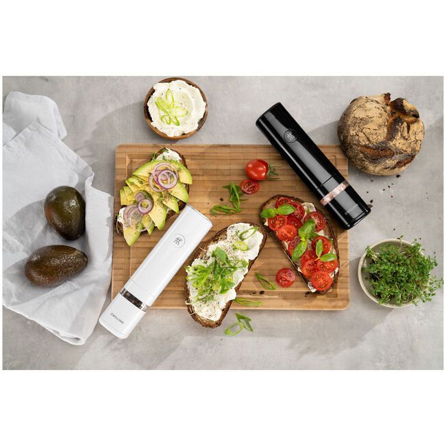 Zwilling Knife Zwilling Enfinigy Electric Spice Mill, Black ZW-53103-701-0