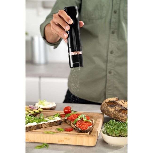 Zwilling Knife Zwilling Enfinigy Electric Spice Mill, Black ZW-53103-701-0