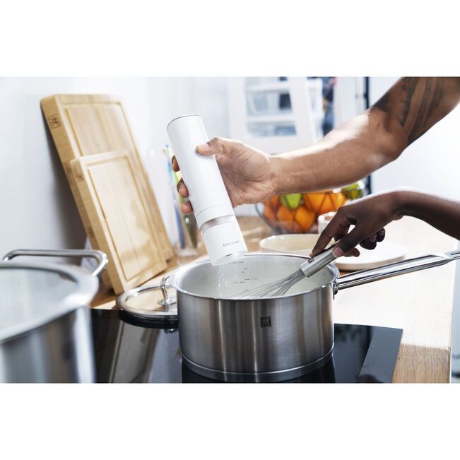Zwilling Salt & Pepper Zwilling Enfinigy Electric Spice Mill, White ZW-53103-700-0