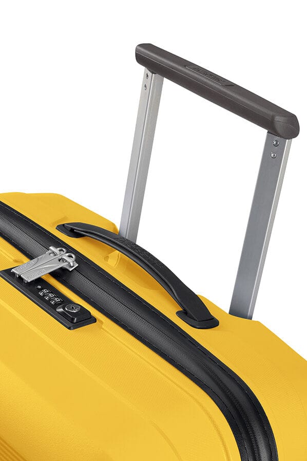 American Tourister Suit Case American Tourister Airconic Spinner 67/24 Tsa 67Cm (7267134537817)