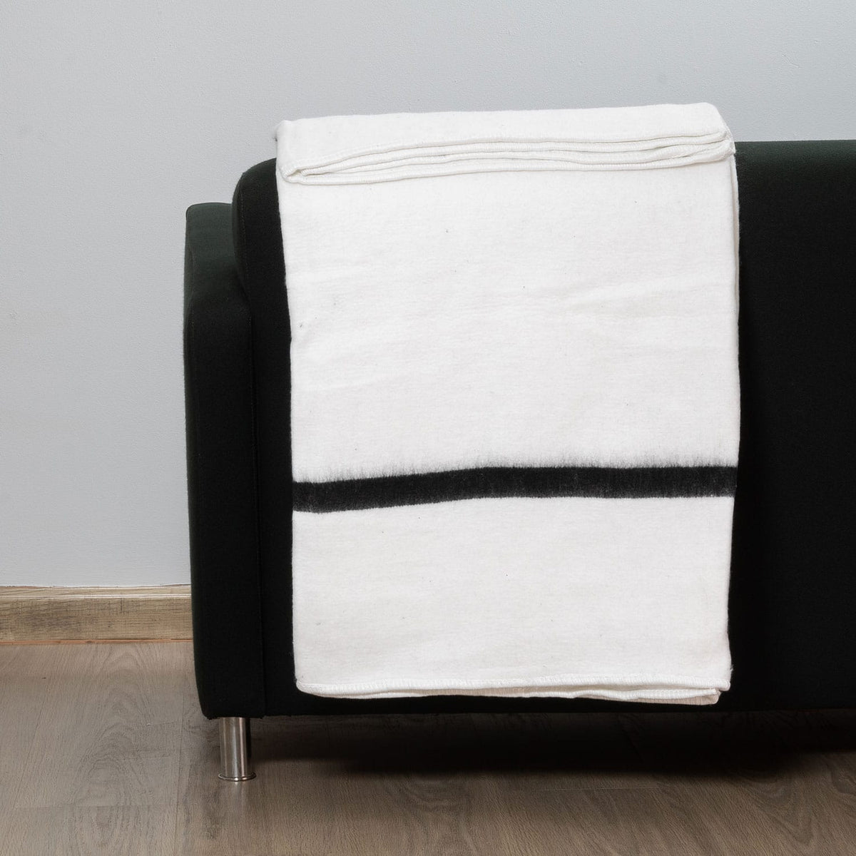ARANDA blanket Aranda Tribal Ingcawe Xhosa 180x200 White/black (7177228189785)