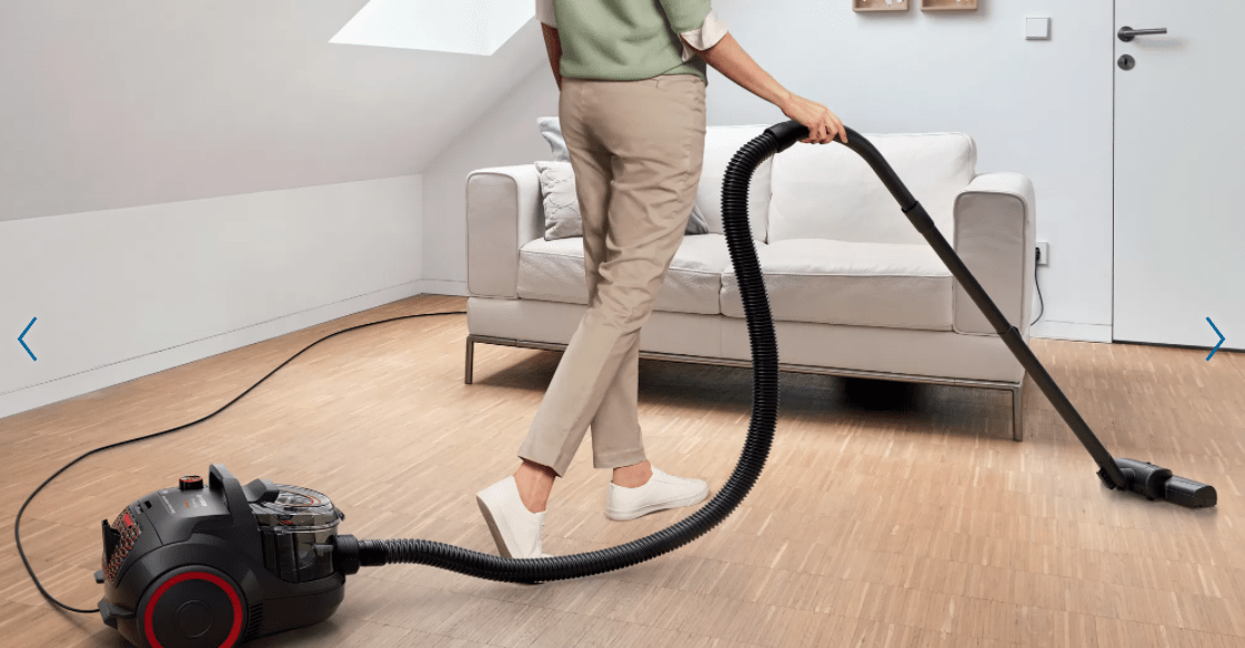 Bosch Vacuum Cleaner Bosch Bagless Vacuum Cleaner ProPower Black BGS21WPOW (7000140251225)