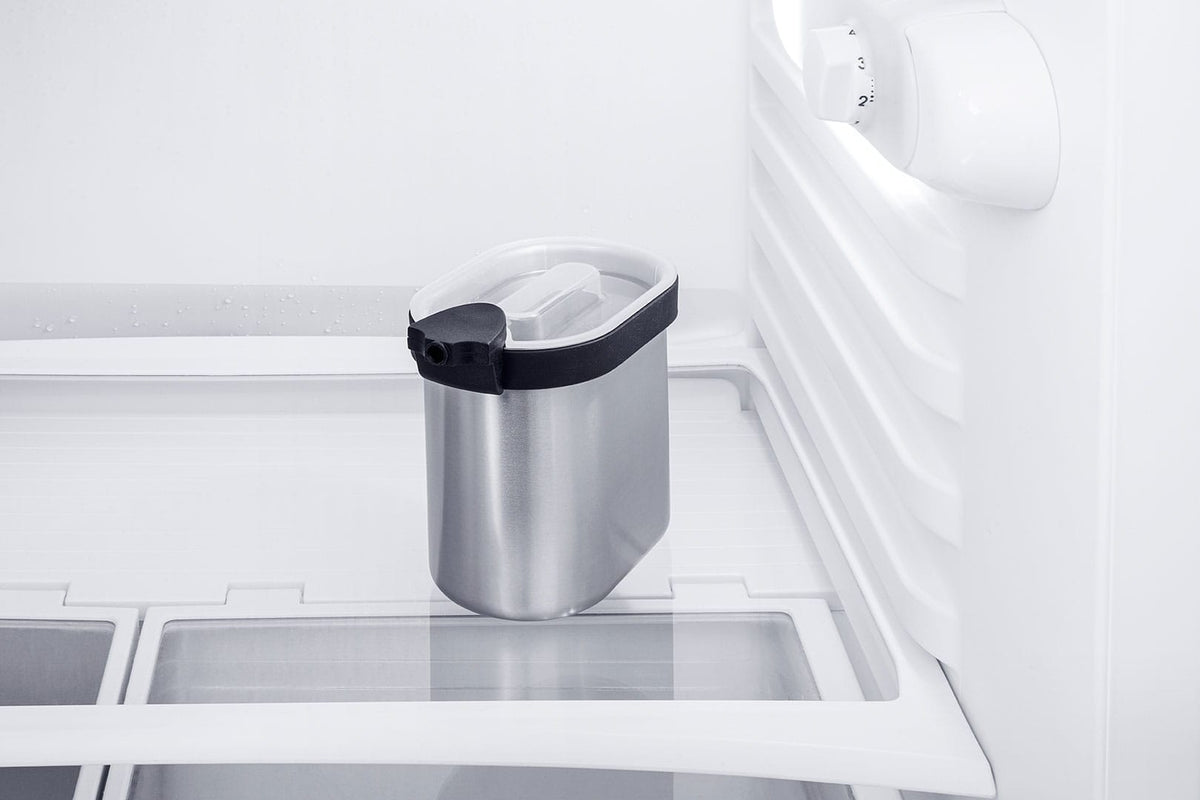 Jura COFFEE MACHINE Jura Cool Control Milk Cooler 0.6L Black (7269624840281)