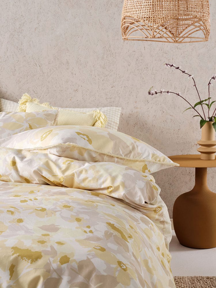Linen House Duvet Cover Linen House Daffodil Garden Duvet Cover Set (7181880262745)