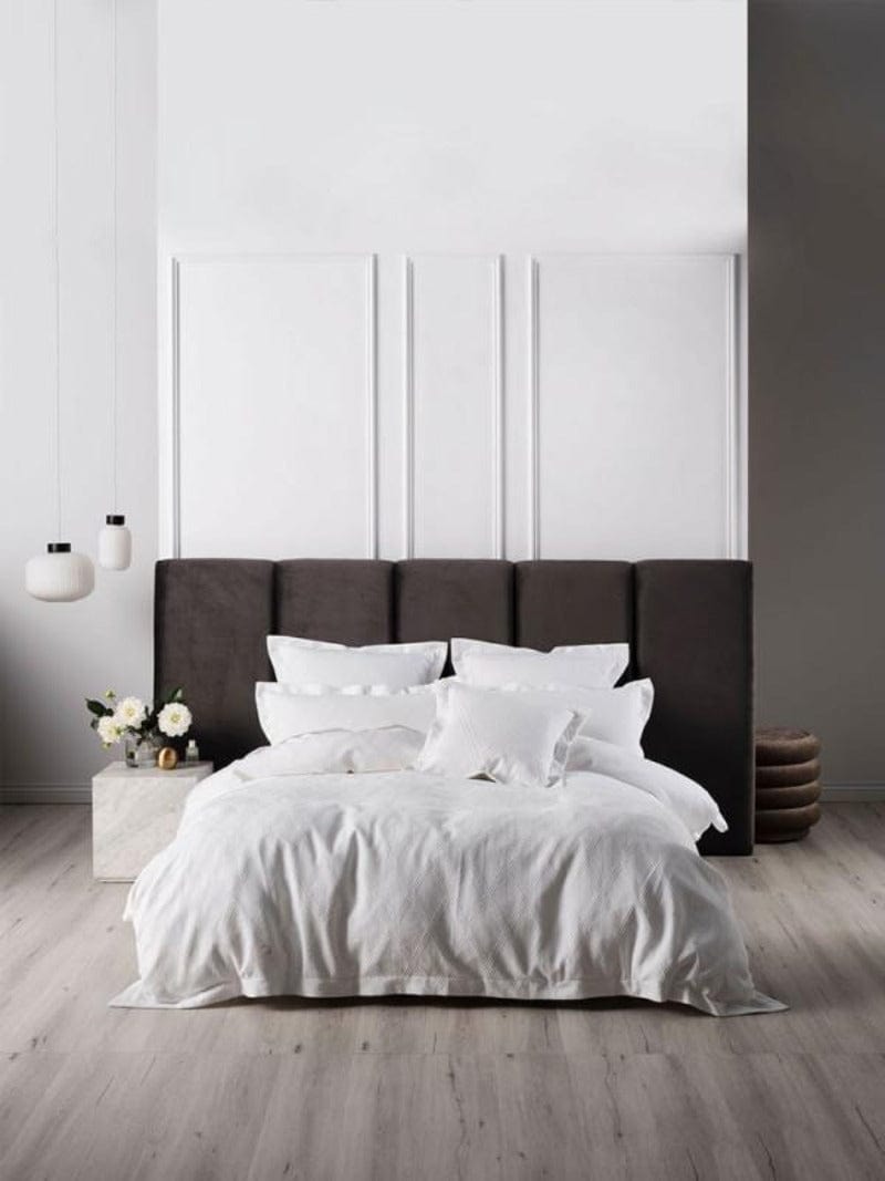 Linen House Duvet Cover Linen House White Antoine Duvet Cover Set (4780501598297)