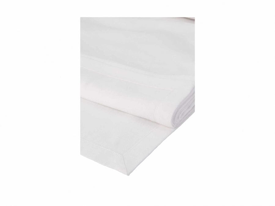 Maxwell & Williams Tablecloths Maxwell & Williams Cotton Classics Rectangular Tablecloth 300x150cm Snow White GX0503 (7275794530393)