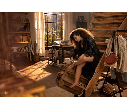 PHILIPS Lady Trimmer Philips Lady Shaver Series 6000 Cordless shaver Wet and Dry BRL126/00 (7260428632153)