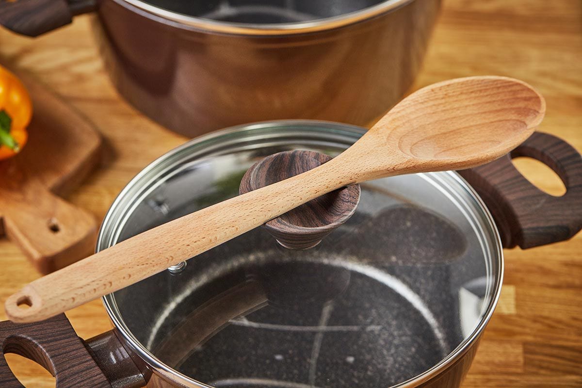 Resto POTS Resto Carina Non-Stick Casserole With Lid (7221177974873)