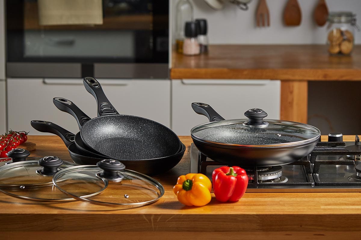 Resto POTS Resto Sabik Non-Stick Frying Pan With Lid 26cm Black (7221709045849)