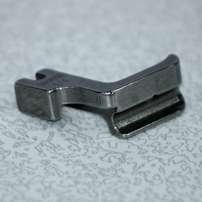 Singer SEWING Singer Presser Foot Piping Industrial (6772126449753)