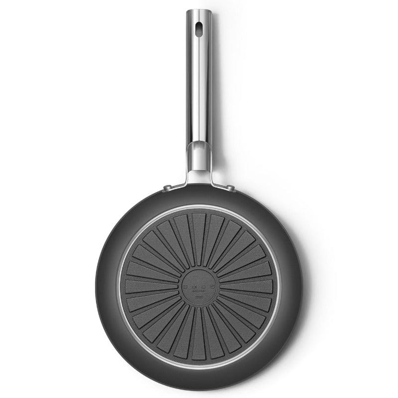 smeg FRYING PAN Smeg 28cm Non Stick Frying Pan Black 50's Style CKFF2801BLM (2061583679577)