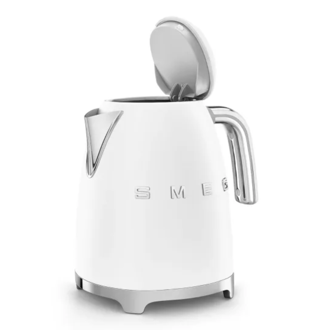 smeg KETTLE Smeg Retro Cordless Kettle 1.7 Litre Matte White KLF03WHMSA (7140203233369)