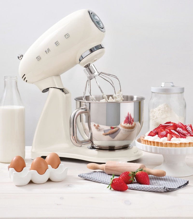 smeg STAND MIXER Smeg 50's Style Retro Stand Mixer Cream SMF03CRSA (4360430125145)