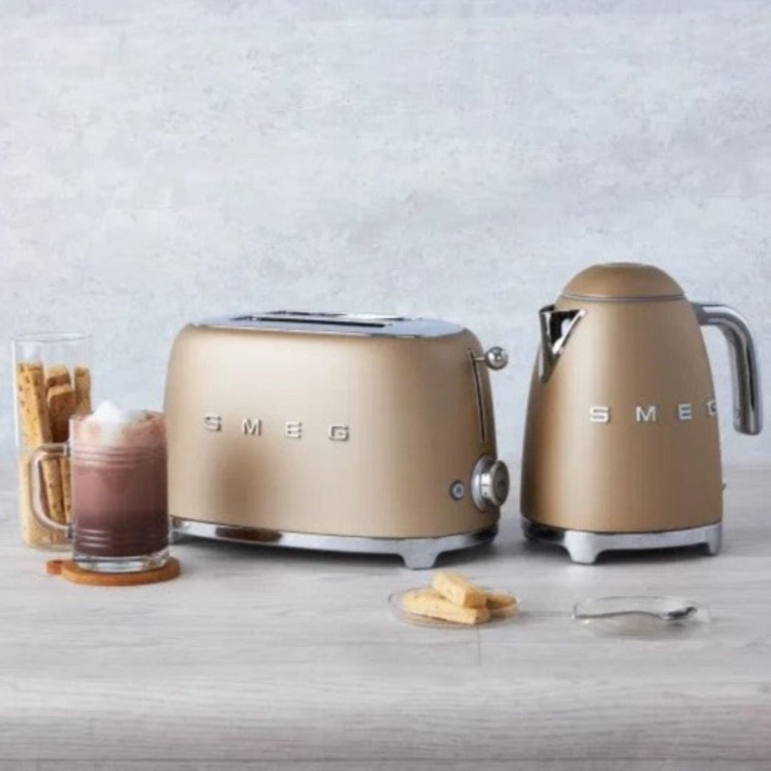 Smeg Electric Kettle Matte Champagne & 2-Slice Toaster Matte Champagne