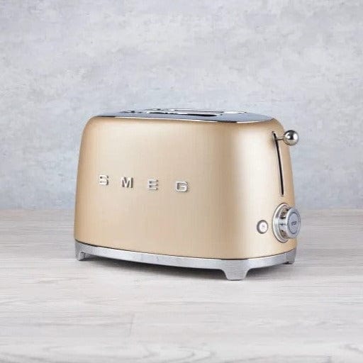 Smeg Electric Kettle Matte Champagne & 2-Slice Toaster Matte Champagne