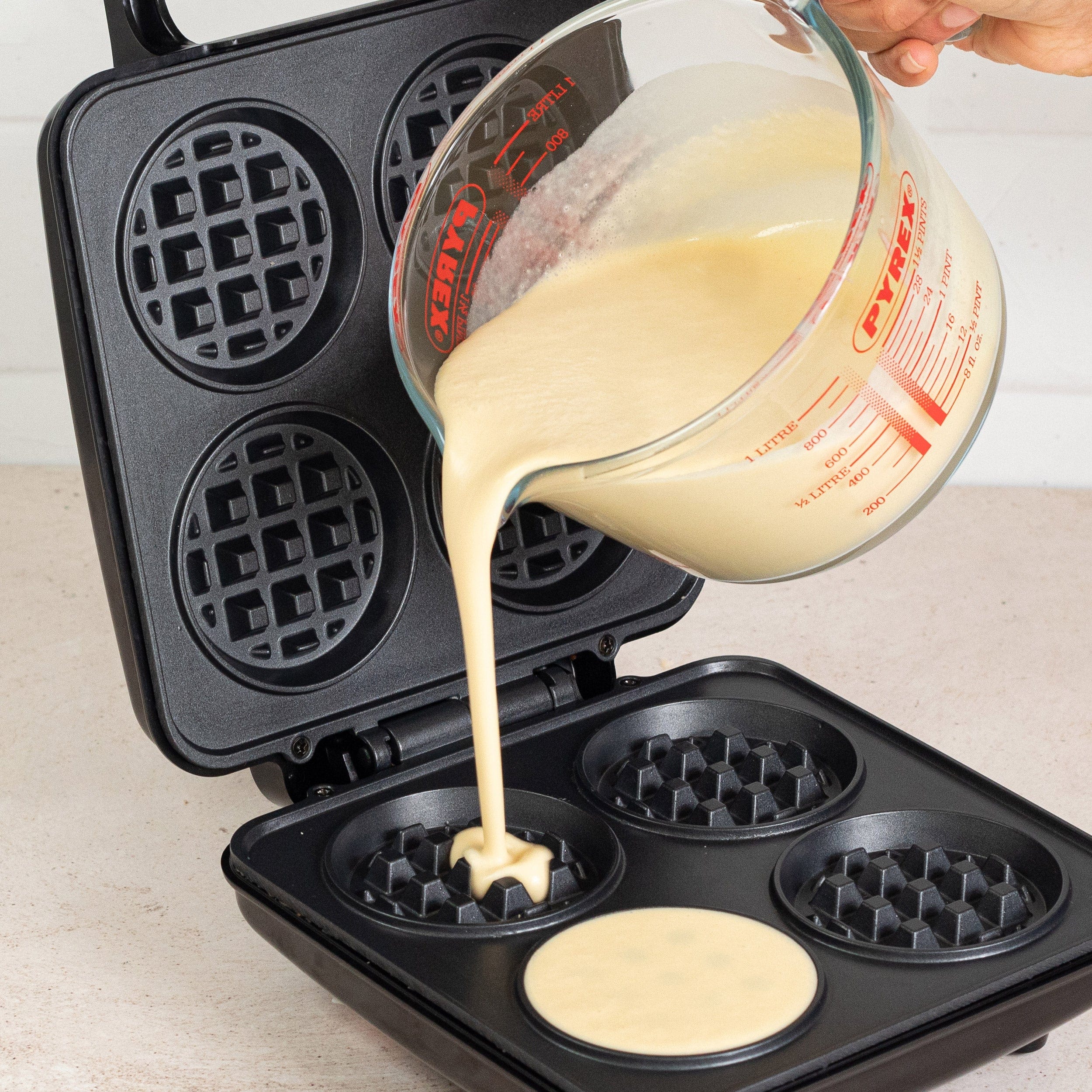 Swan TOASTER Swan Classic Waffle Maker SWM4S (7229418700889)