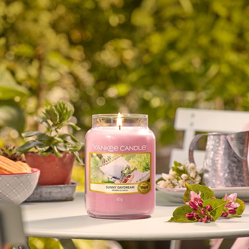 Yankee Candle Candle Yankee Candle Medium Jar Sunny Daydream 411g (6901684764761)